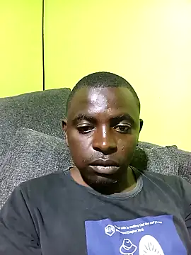 Snapshot of Bigswitdick chatting on 02/15/25, 08:54 Bigswitdick online show from 02/15/25, 08:54