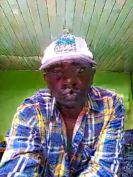 Snapshot of Bigswitdick chatting on 02/16/25, 07:59 Bigswitdick online show from 02/16/25, 07:59