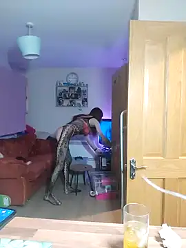 irishtommy1986 online show from 12/23/24, 10:12