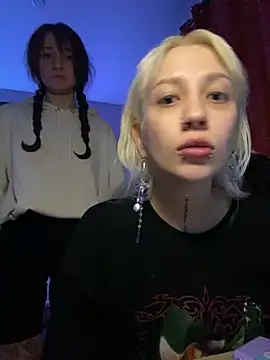 Dooubletroublee online show from 11/27/25, 11:29