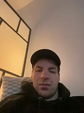 Ricoleckt online show from 01/08/25, 09:00