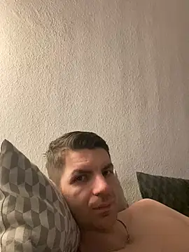 Ricoleckt online show from 02/27/25, 11:37