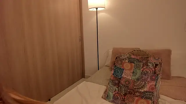 Lady lacey05 online show from 12/18/25, 10:16