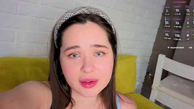 KateBleare online show from 03/09/26, 05:28