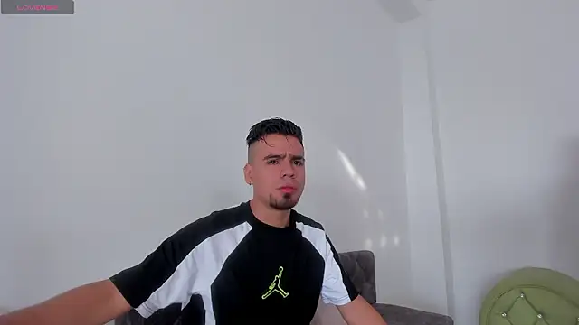 PittAndLunaa online show from 02/08/26, 12:41