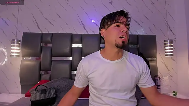 PittAndLunaa online show from 03/28/26, 12:27