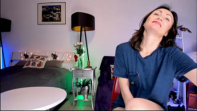 MissAliciaFD online show from 12/11/24, 05:37