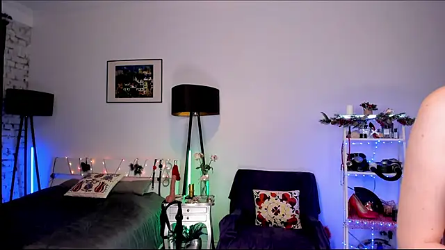 MissAliciaFD online show from 12/16/24, 04:49