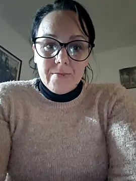 fekete demon online show from 12/22/25, 07:44