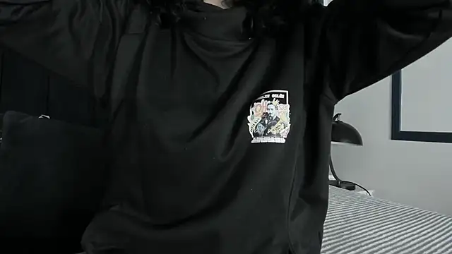 Adeelinee online show from 02/22/25, 07:36