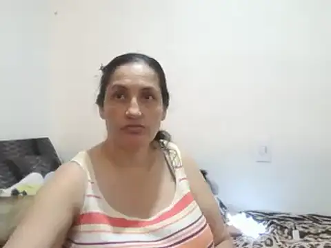 Snapshot of ximenajimenez chatting on 02/19/25, 11:04 ximenajimenez online show from 02/19/25, 11:04