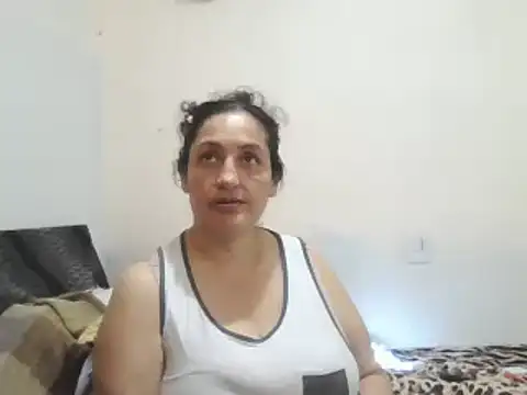 Snapshot of ximenajimenez chatting on 02/22/25, 10:31 ximenajimenez online show from 02/22/25, 10:31