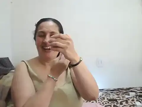 Snapshot of ximenajimenez chatting on 02/23/25, 09:26 ximenajimenez online show from 02/23/25, 09:26