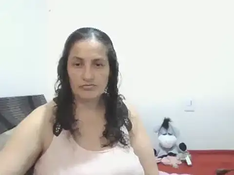 Snapshot of ximenajimenez chatting on 03/02/25, 10:16 ximenajimenez online show from 03/02/25, 10:16