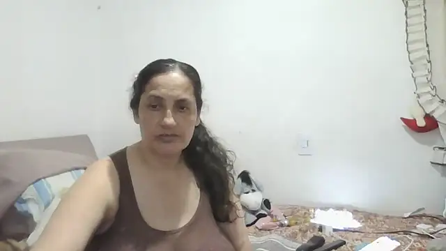 Snapshot of ximenajimenez chatting on 10/06/25, 10:51 ximenajimenez online show from 10/06/25, 10:51