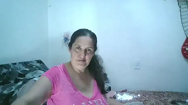 Snapshot of ximenajimenez chatting on 11/15/25, 10:59 ximenajimenez online show from 11/15/25, 10:59
