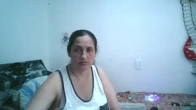Snapshot of ximenajimenez chatting on 11/17/25, 09:31 ximenajimenez online show from 11/17/25, 09:31