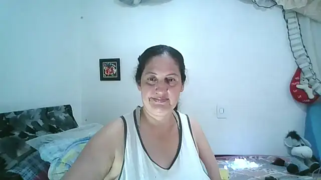 Snapshot of ximenajimenez chatting on 02/15/26, 04:58 ximenajimenez online show from 02/15/26, 04:58