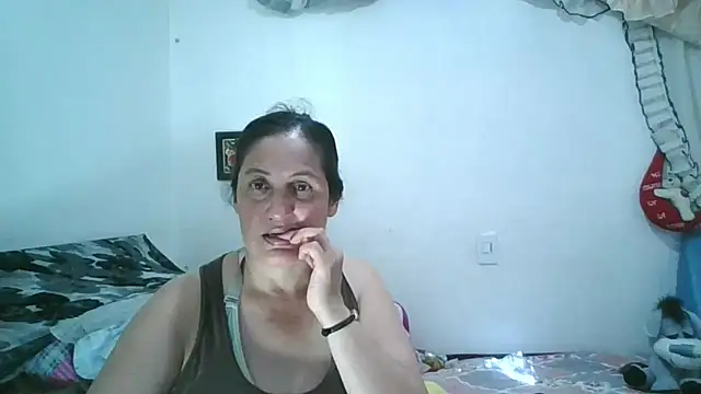 Snapshot of ximenajimenez chatting on 02/17/26, 10:38 ximenajimenez online show from 02/17/26, 10:38