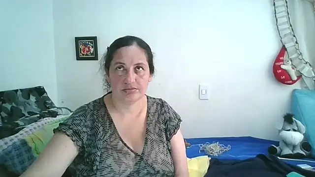 Snapshot of ximenajimenez chatting on 03/01/26, 08:00 ximenajimenez online show from 03/01/26, 08:00