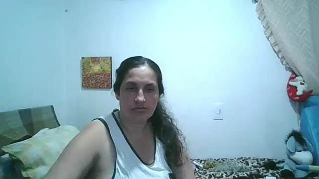 Snapshot of ximenajimenez chatting on 05/07/26, 10:15 ximenajimenez online show from 05/07/26, 10:15