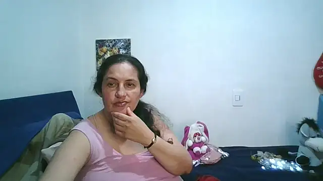 Snapshot of ximenajimenez chatting on 06/14/26, 02:24 ximenajimenez online show from 06/14/26, 02:24