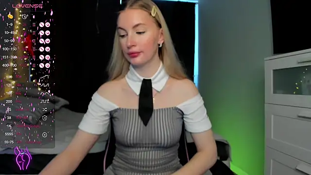 Kimmy powell online show from 02/24/25, 03:02