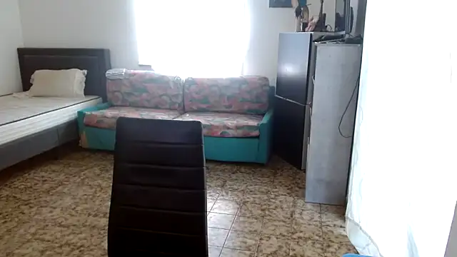 danasantoreal online show from 05/20/26, 02:01