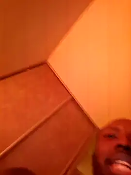 Snapshot of PlasticSurface727 chatting on 12/03/25, 11:47 PlasticSurface727 online show from 12/03/25, 11:47