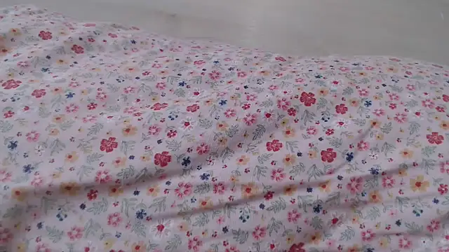 CRISTIINA37 online show from 04/06/26, 12:17