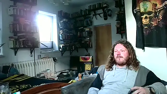 sunr1sa online show from 05/19/26, 04:41