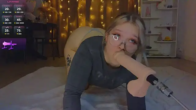 May aster online show from 02/18/25, 02:16