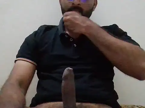 diloKaHacker online show from 05/06/26, 11:15