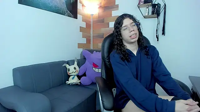 Angel Dust18 online show from 03/06/25, 08:27