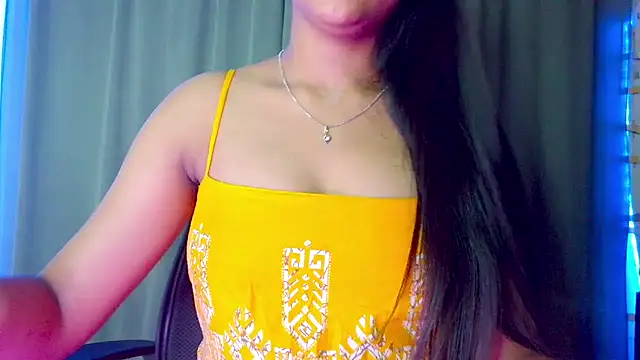 CallMeSima online show from 06/04/26, 12:44