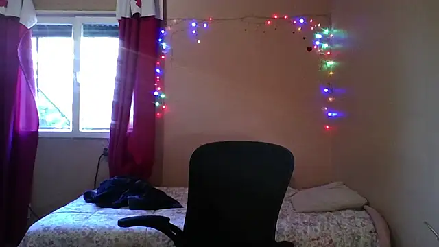 imsohornydacom online show from 04/23/26, 04:31