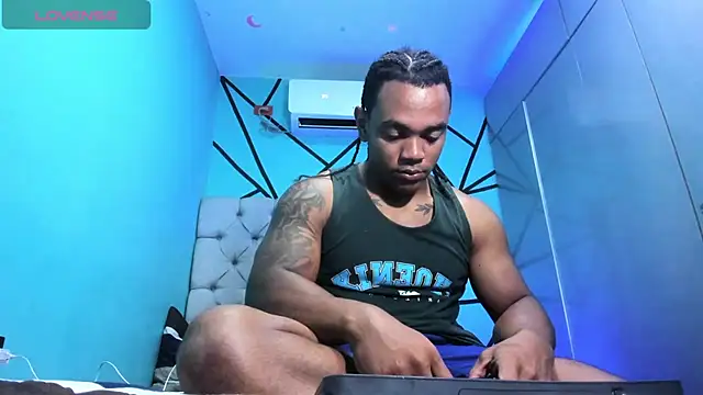 Snapshot of juande_24 chatting on 06/02/26, 04:20 juande 24 online show from 06/02/26, 04:20