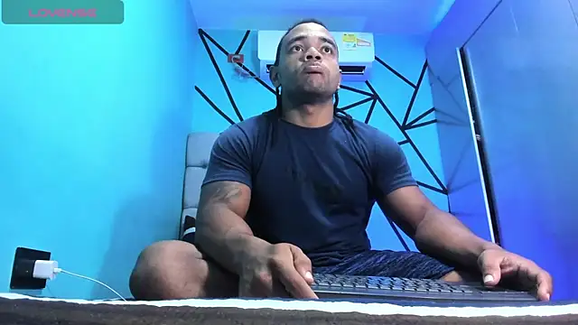 Snapshot of juande_24 chatting on 06/04/26, 02:23 juande 24 online show from 06/04/26, 02:23