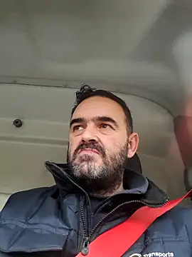 Snapshot of pachapeter chatting on 12/18/24, 12:40 pachapeter online show from 12/18/24, 12:40