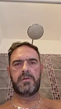 Snapshot of pachapeter chatting on 10/13/25, 03:34 pachapeter online show from 10/13/25, 03:34