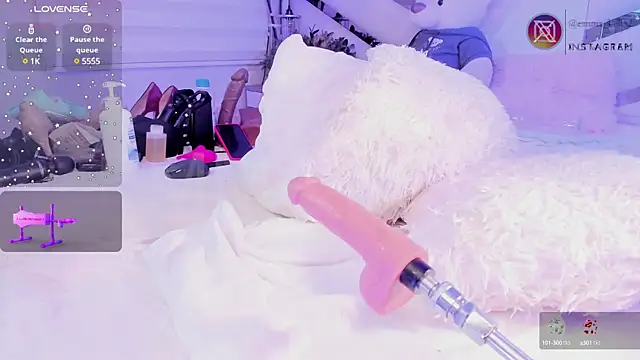 Emma-kell online show from 02/24/25, 06:38