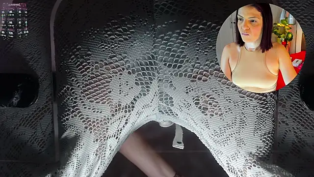 KatteMoss online show from 09/25/25, 08:34