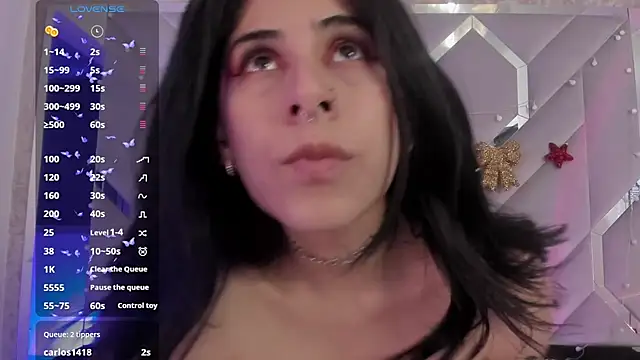 Sara Foxx1 online show from 01/03/25, 07:49