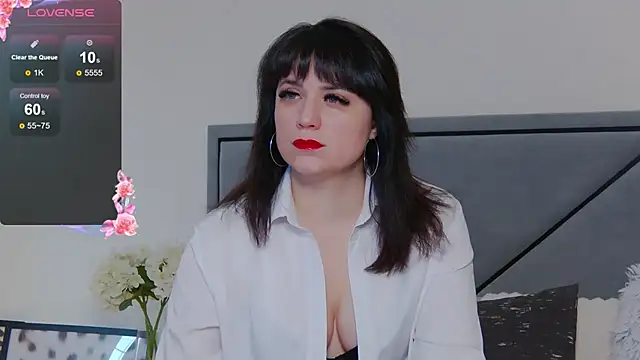 BellaHillss online show from 03/04/25, 08:02