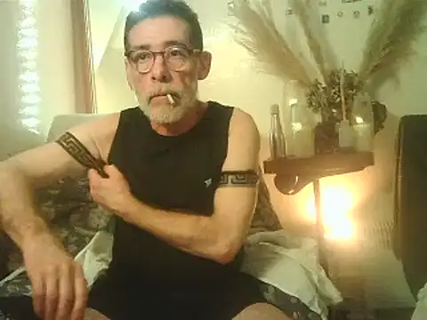 DaddyQuimHot online show from 12/25/24, 02:35