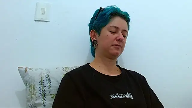 tomboyblue online show from 03/14/26, 07:52