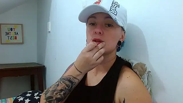 tomboyblue online show from 03/27/26, 11:37