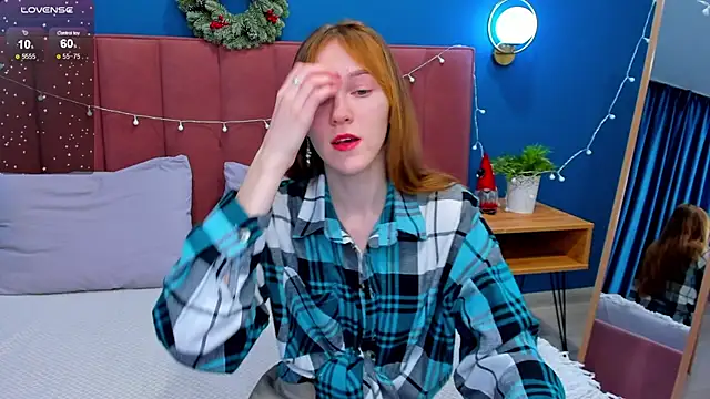 VanillaKelly online show from 12/30/24, 01:58