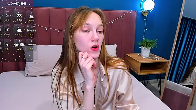 VanillaKelly online show from 02/06/25, 04:31