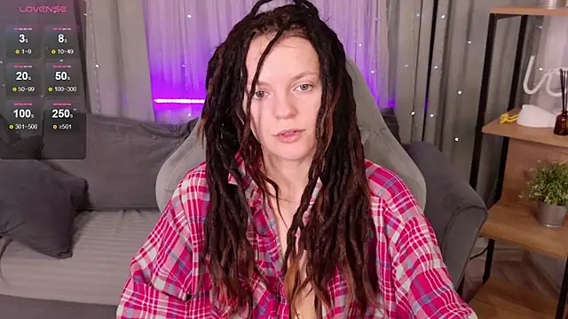 CoreyJane online show from 10/17/25, 04:26